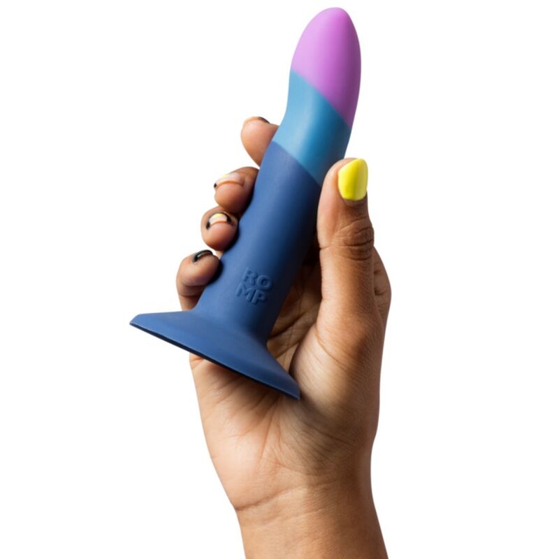 ROMP - PICCOLO SILIKONDILDO MIT DREIFARBIGEM SAUGAUFFANG 14 CM – Bild 3